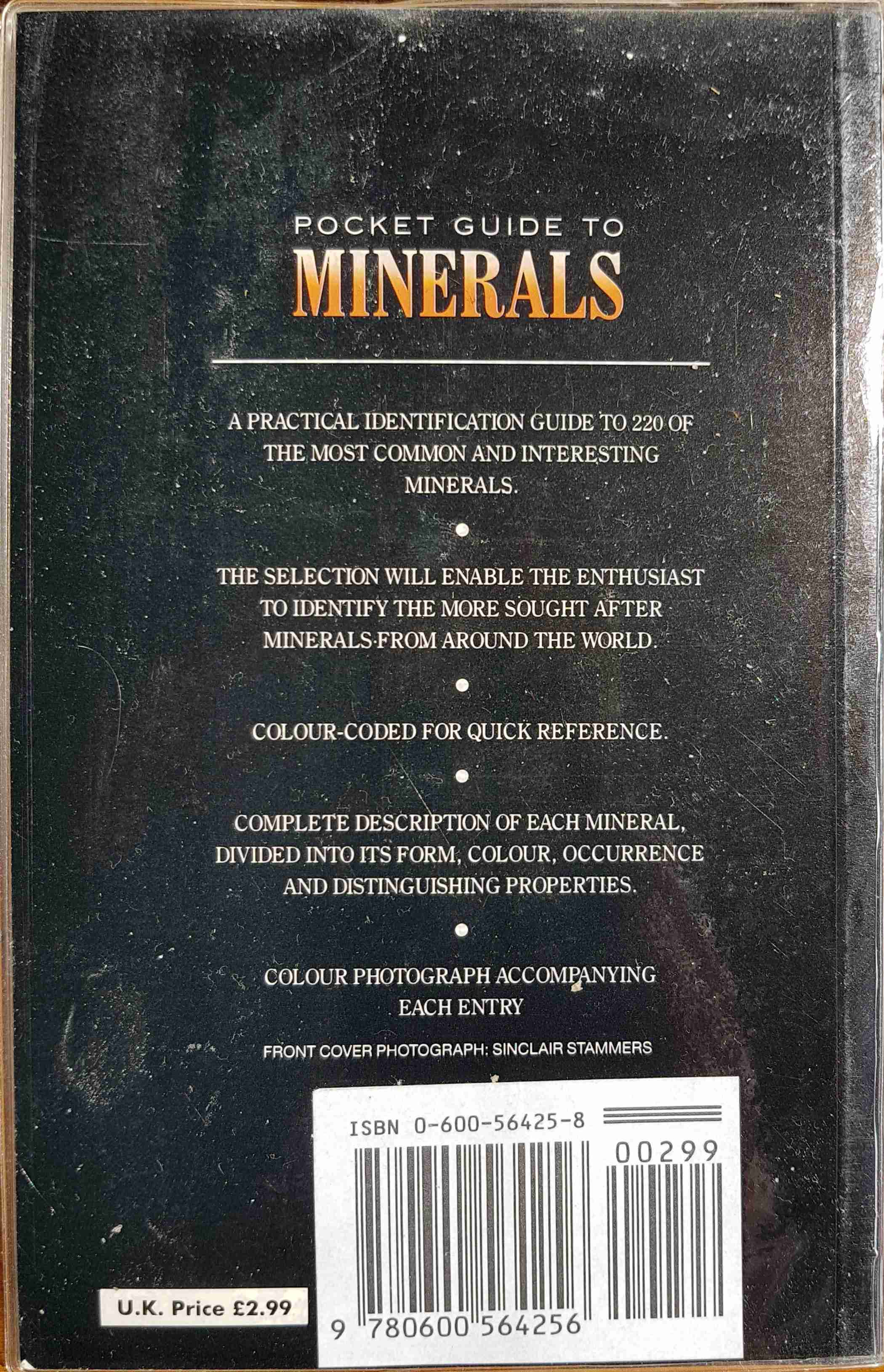 Picture of 0-600-56425-8 Pocket guide to minerals by artist Andrew Clark 